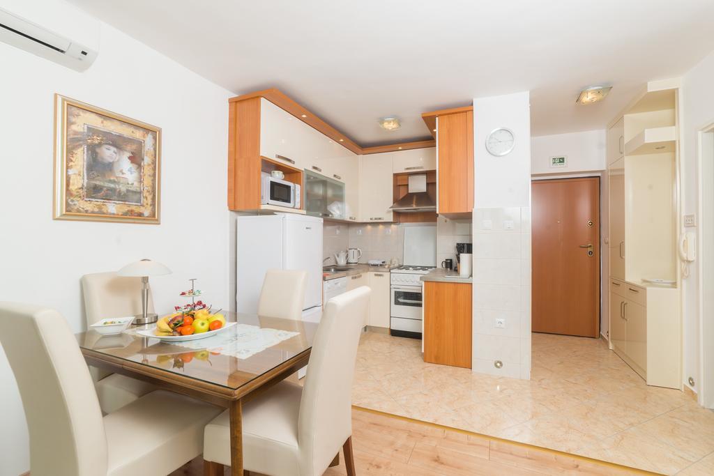 Apartment 28 Split Buitenkant foto